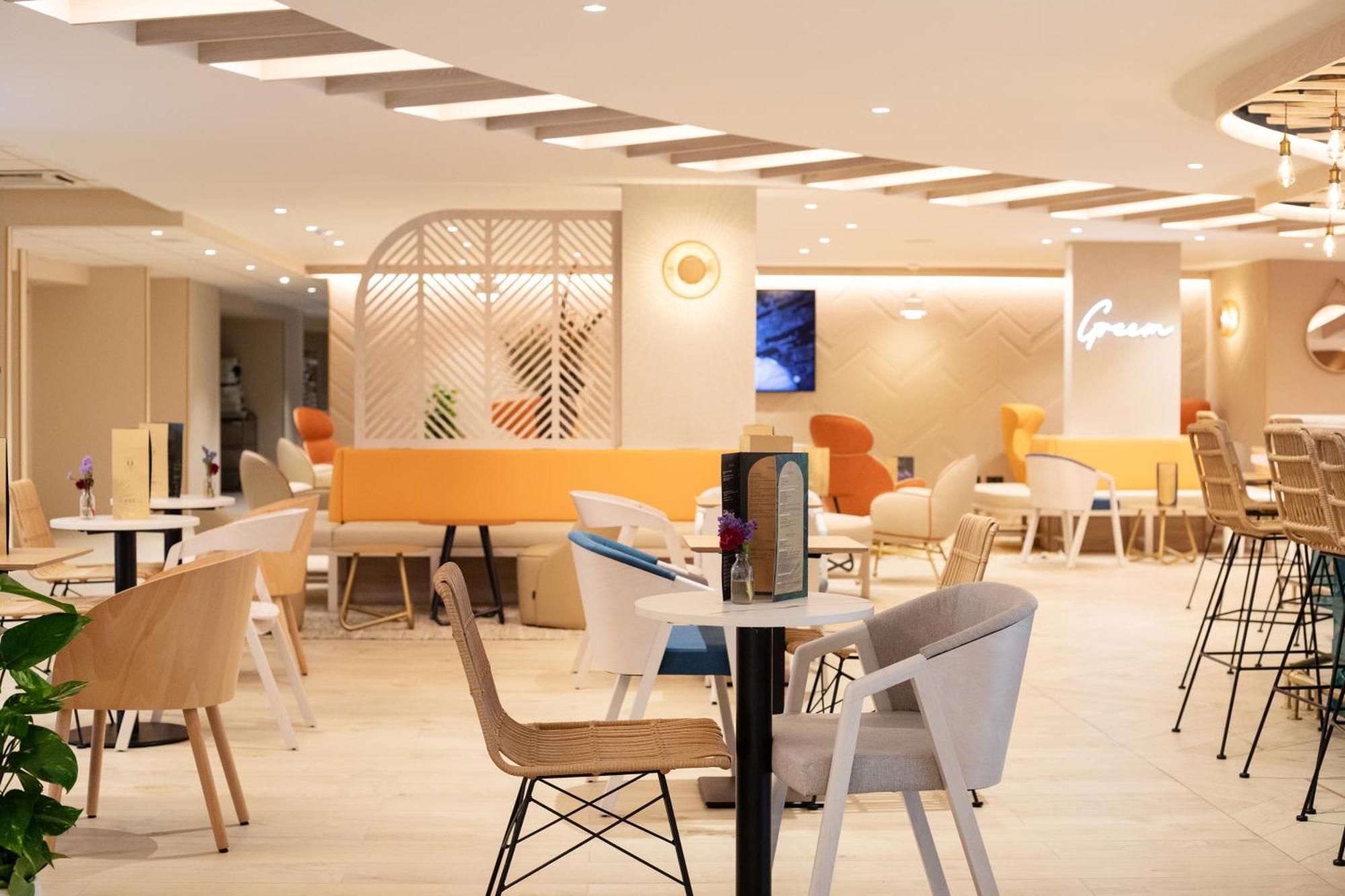 Novotel Hotel
