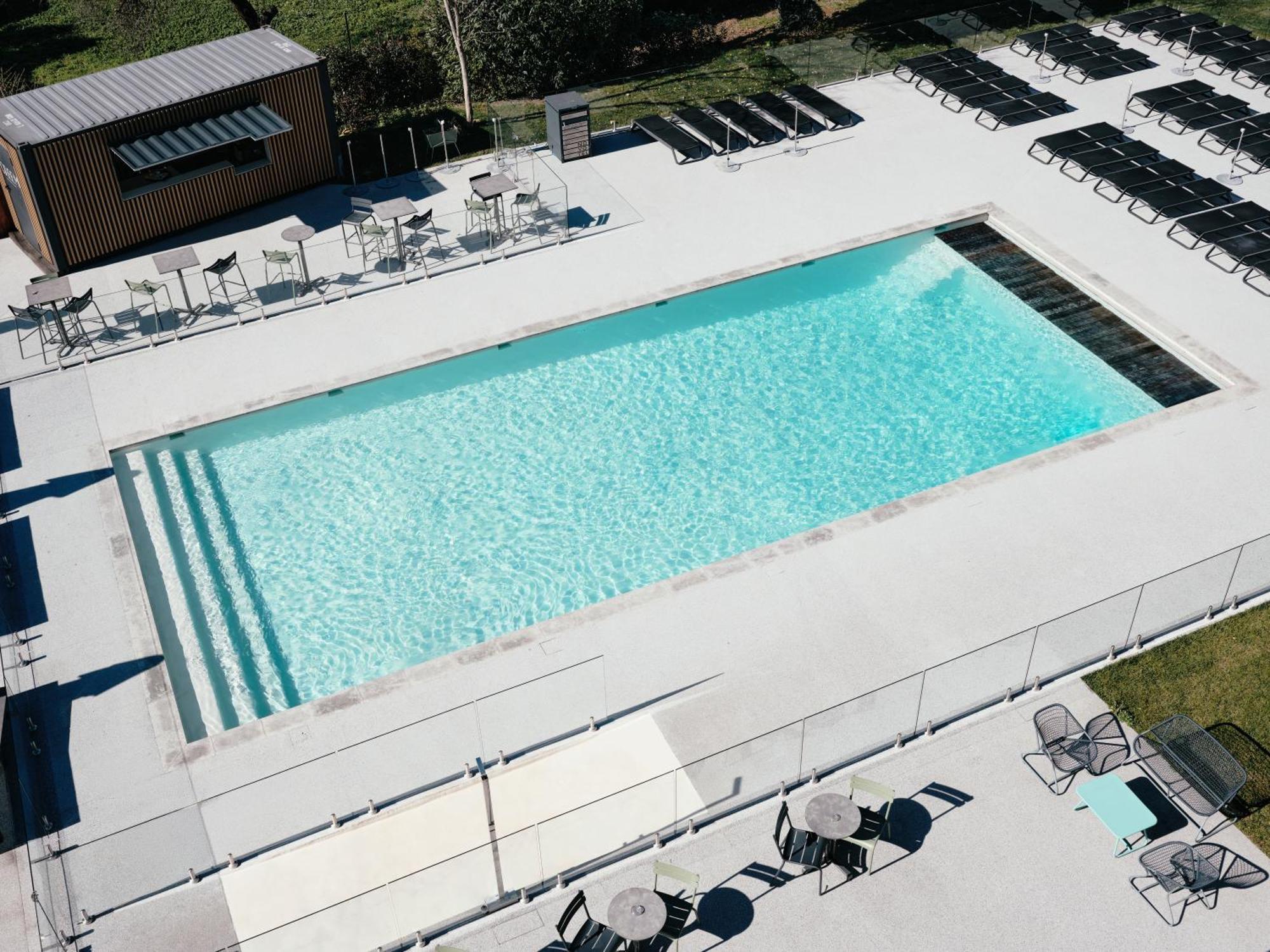 Novotel